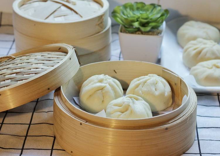 Recipe: Yummy Bánh bao xá xíu