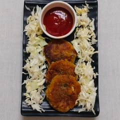 Quinoa tikki A picture of Quinoa tikki.