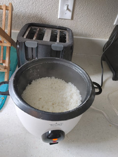 A picture of (Basic)Rice cooker Rice.