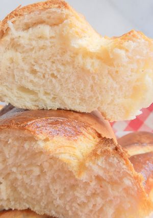 Foto principal de Pan de aceite de oliva y leche