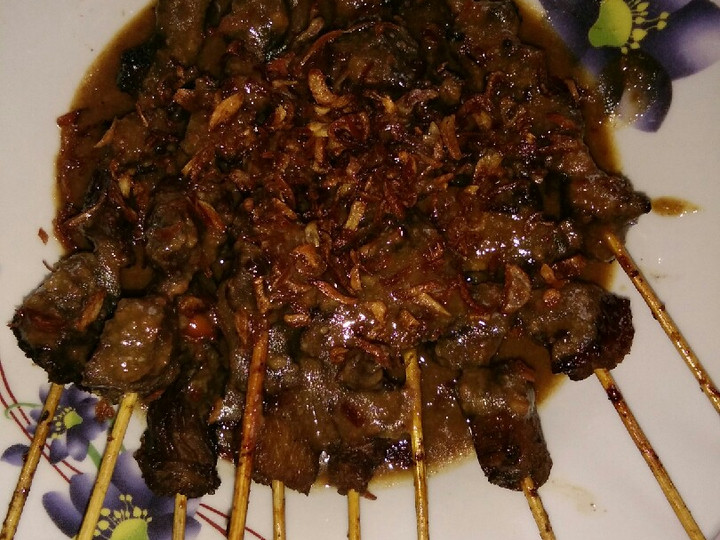 Resep Sate daging sapi bumbu kacang yang Lezat