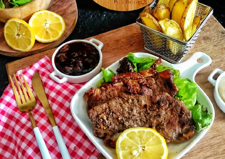 Cara Gampang Menyiapkan Sirloin Steak with BBQ Sauce, Lezat Sekali