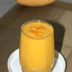 A picture of Mango Milkshake.