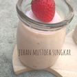 Strawberry silky pudding