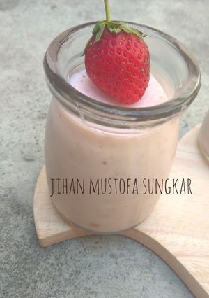 Foto resep Strawberry silky pudding