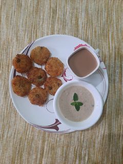 आलू साबूदाने पकोड़ा (aloo sabudana pakoda recipe in HIndi) रेसिपी मुख्य फोटो