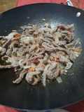 Salteado de carne al wok