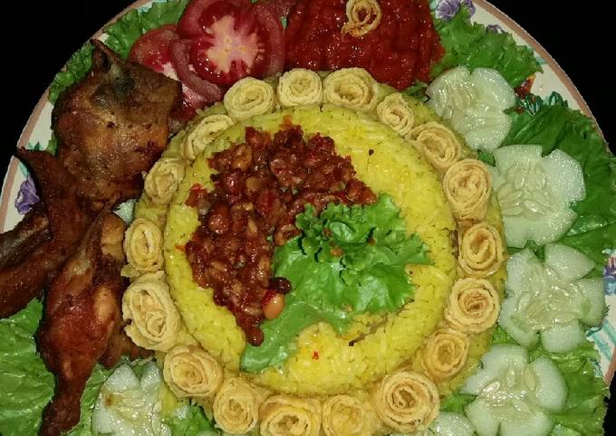 Standar Cara praktis bikin Nasi Kuning Ricecooker yang sesuai selera