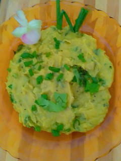 छाछ में से बनी आटे की टेस्टी सब्जी रेसिपी मुख्य फोटो