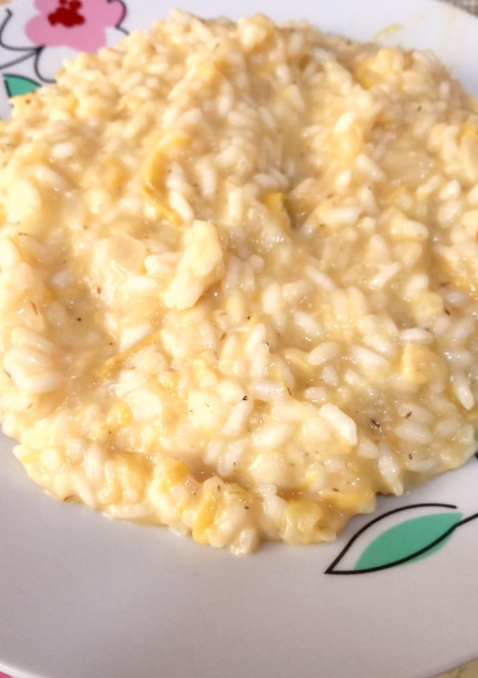 Una foto de Risotto de alcachofas de bote