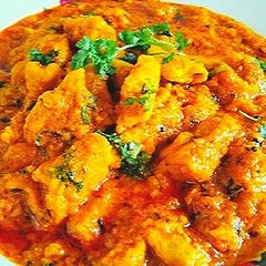 A picture of Rajasthani besan gatte ki curry.