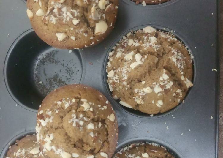 honey wheat muffins recipe main photo