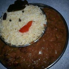 A picture of Rajma chawal.