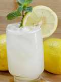 Limonada Suíça