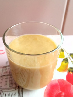 Una foto de Gazpacho de aguacate