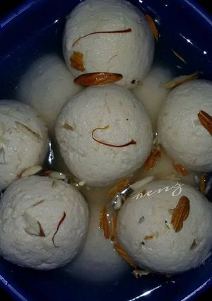 A picture of Rasbhare Rasgulle.