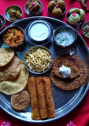 સાતમ થાળ(satam thal recipe in gujarati) રેસીપી મુખ્ય ફોટો