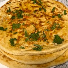 A picture of Buttermilk naan.