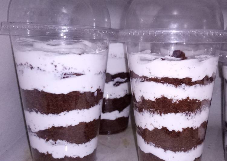 Step-by-Step Guide to Make Speedy Cake parfait