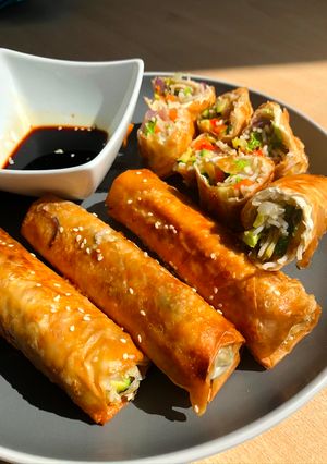 A picture of Spring Rolls.