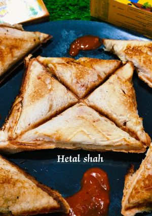 પાણી પૂરી ફ્લેવર સેન્ડવીચ રેસીપી મુખ્ય ફોટો