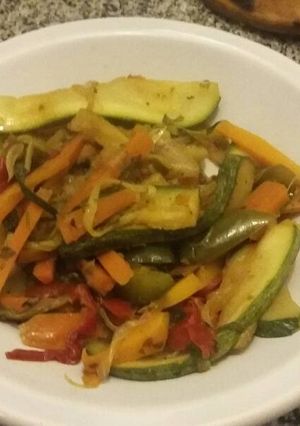 Una foto de Salteado de Verduras