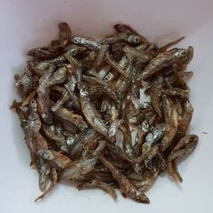 A picture of Omena snack(sliver fish).