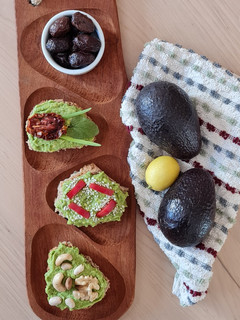 Una foto de Tostas saludables de aguacate 🥑 palta