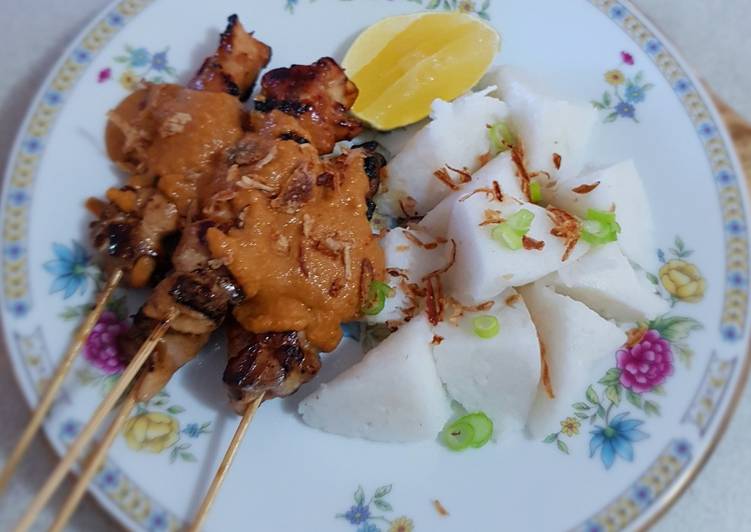 Recipe of Award-winning Sate Ayam (Chicken Satay With Peanut Sauce)