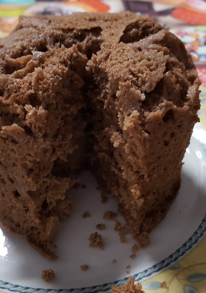 Una foto de Mug cake de avena y fruta
