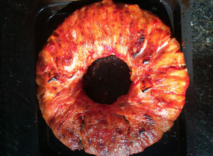 Una foto de Torta de Carne, Tocineta Ahumada y Papa