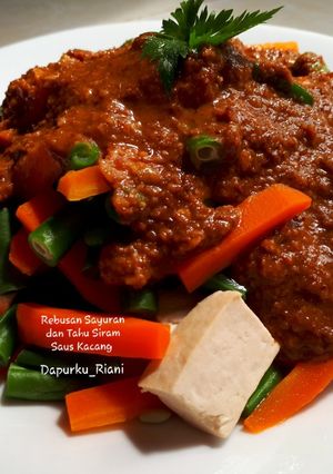 Foto resep 85. Rebusan Sayuran dan Tahu Siram Saus Kacang