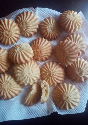 A picture of Vanilla cookies.