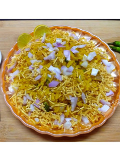 ઇન્દોરી પોહા રેસીપી મુખ્ય ફોટો