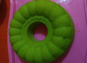 Foto resep Bolu kukus nutrijel melon lembut super simpel,