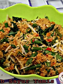 Foto resep Urab Sayur Tumis Gurih dan Tahan Basi