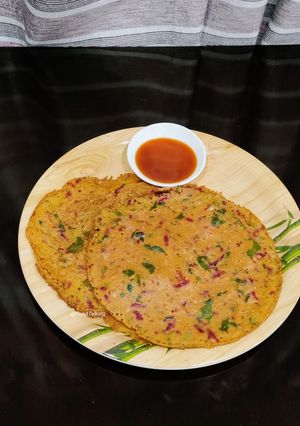 A picture of Oats, Veggies Chilla.