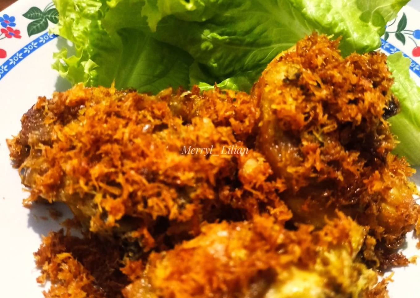 Ayam serundeng kelapa