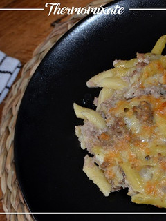 Una foto de Macarrones con carne picada y queso manchego con Mambo
