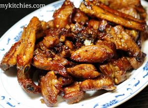 Hình của món Sườn chiên mắm tỏi đơn giản nhanh gọn.