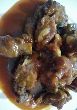 Hình của món Sườn kho giấm.