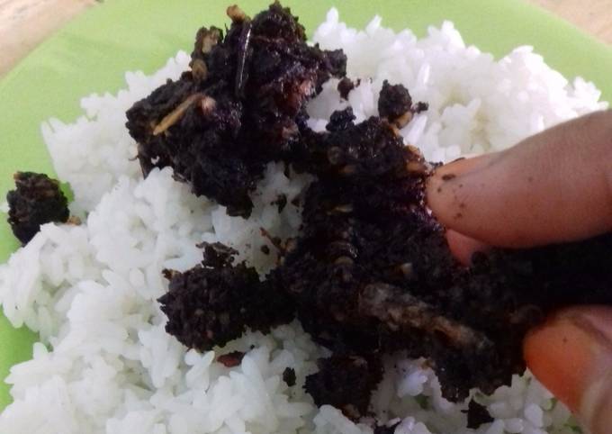 Wajib coba! Resep praktis memasak Sambal Teri Kluwek (Biji yang dibuat rawon ya) 😊  spesial