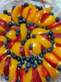 Una foto de Tarta frutas con crema pastelera