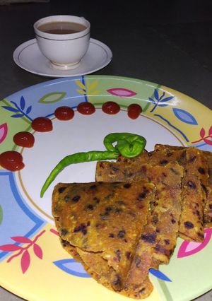 મેથીના ઢેબરાં (Methi Dhebra Recipe In Gujarati) રેસીપી મુખ્ય ફોટો