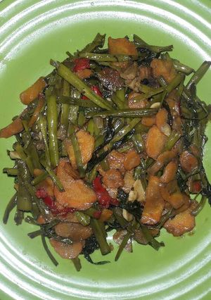 Foto resep Tumis Kangkung Wortel Terasi
