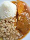 Frejoles con lengua guisada