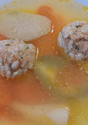 Húsgombóc leves recept fotója