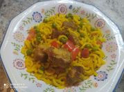 Una foto de cazuela de fideos
