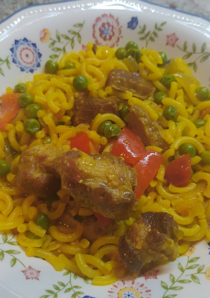 Una foto de Fideos a la cazuela con costilla de cerdo