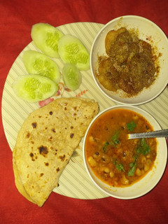 अरबी की पकौड़ी लोबिया के साथ (arbi ke pakodi lobia ke sath reicpe in Hindi) रेसिपी मुख्य फोटो